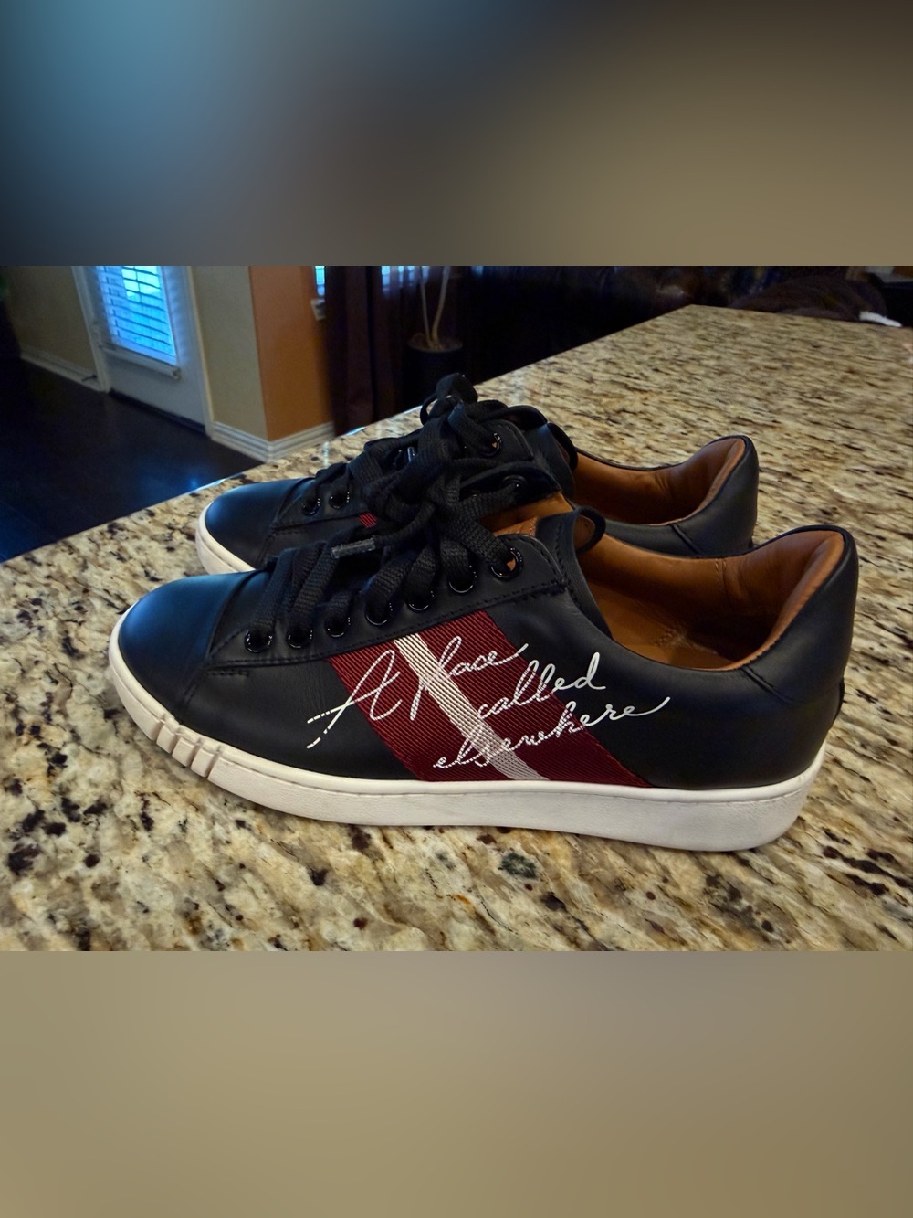 BALLY Wiera Writing Boys Sneakers Shoes size 35 US 4.5, EUC